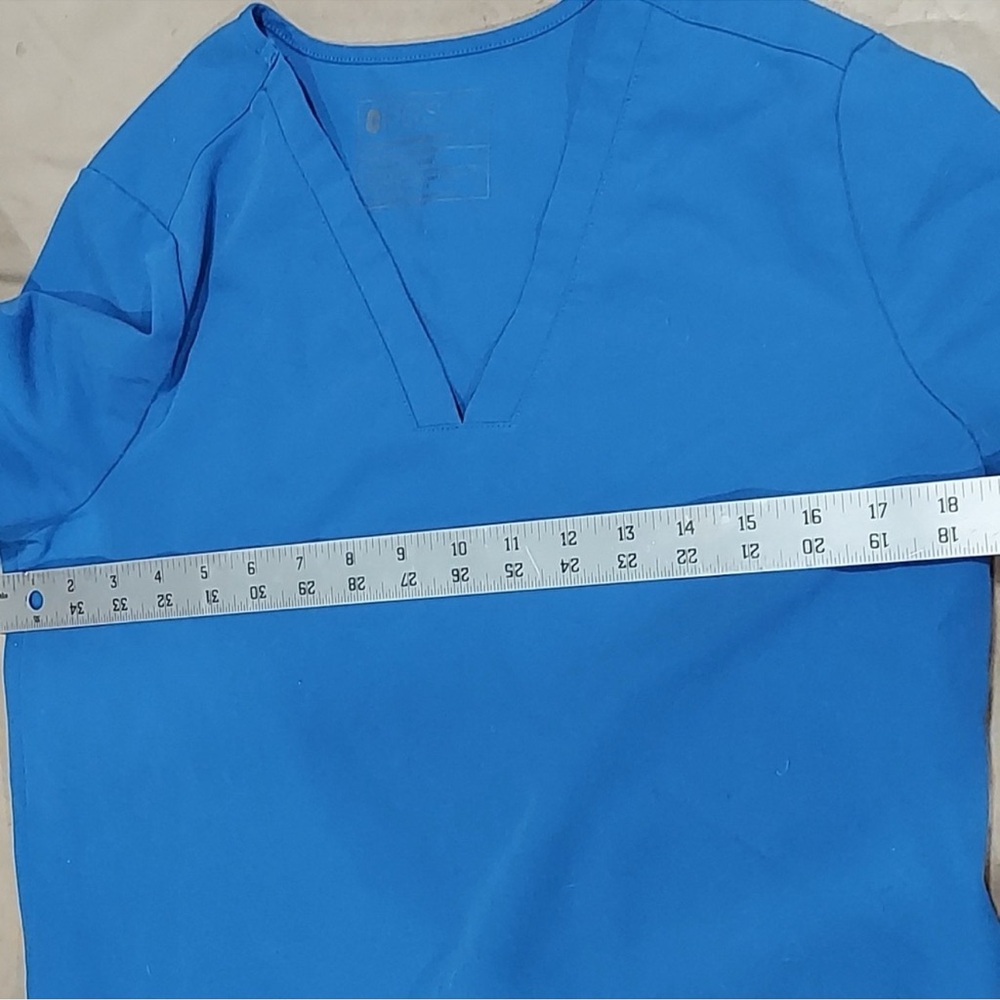 Blue fig scrub top